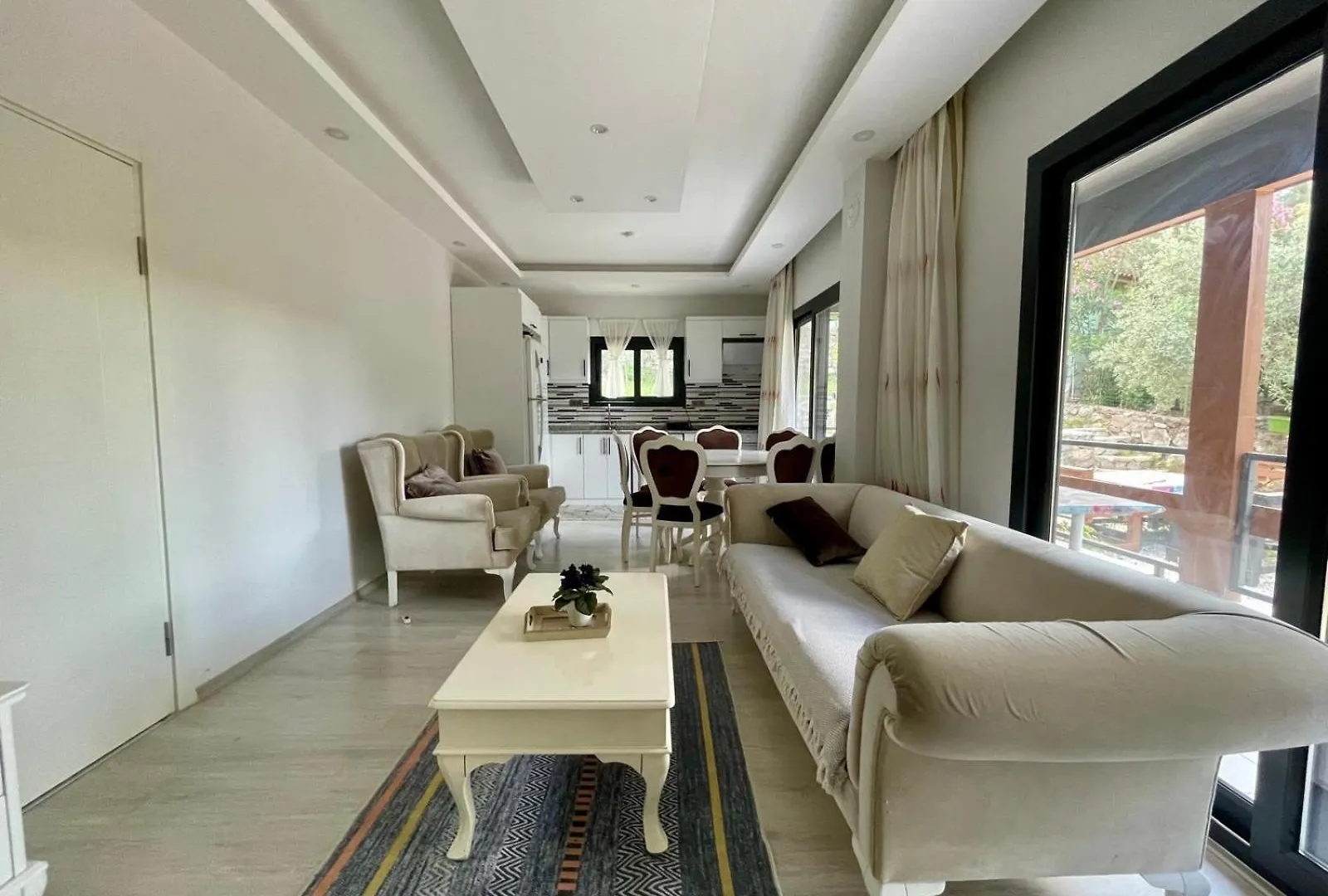 Villa Otantik 马尔马里斯